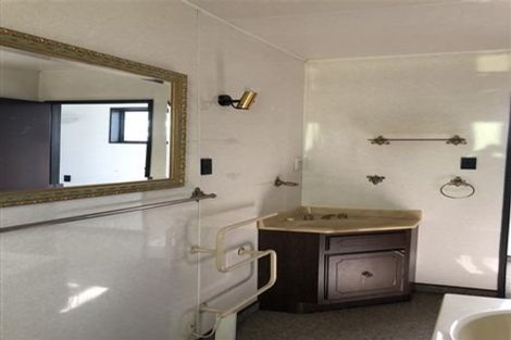 Photo of property in 1 Rimu Street, Levin, 5510