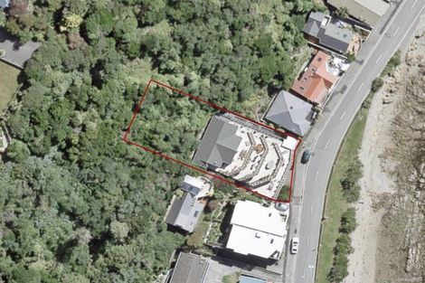 Photo of property in 1/279 Karaka Bay Road, Karaka Bays, Wellington, 6022