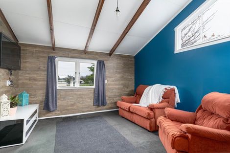 Photo of property in 12 Wallace Street, Featherston, 5710
