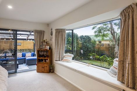 Photo of property in 8 Leigh Place, Paraparaumu Beach, Paraparaumu, 5032