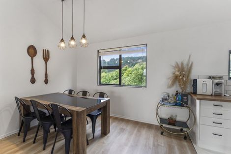 Photo of property in 7 Vera Lane, Paraparaumu, 5032