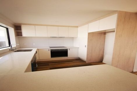 Photo of property in 124c Rosier Road, Glen Eden, Auckland, 0602