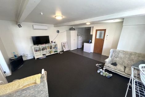 Photo of property in 239u2 Adelaide Road, Newtown, Wellington, 6021