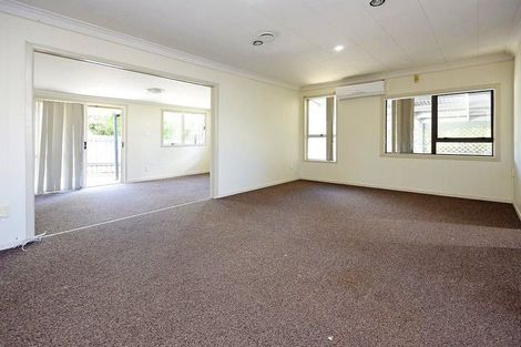 Photo of property in 45 Mckinstry Avenue, Mangere East, Auckland, 2024
