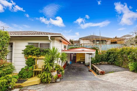 Photo of property in 3a/1 Kirrie Avenue, Te Atatu South, Auckland, 0610