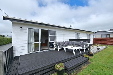 Photo of property in 74 Dalwharn Street, Wallacetown, 9816