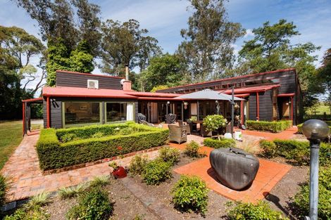 Photo of property in 39 Wanganui Road, Marton, 4710