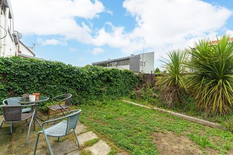 Photo of property in 5/62 Picton Avenue, Riccarton, Christchurch, 8011
