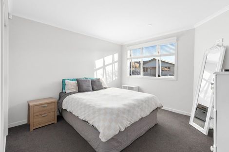 Photo of property in 36 Henry Russell Estate, Waipukurau, 4200