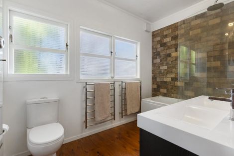 Photo of property in 55 Regent Street, Devonport, Auckland, 0624