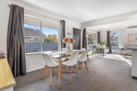 Photo of property in 25 Heathglen Avenue, Parklands, Christchurch, 8083