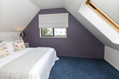 Photo of property in 57 Main Road, Redcliffs, Christchurch, 8081