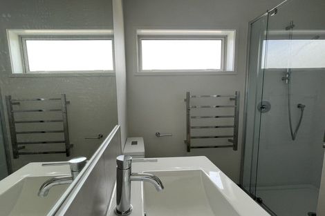 Photo of property in 12 Tima Lane, Mangere Bridge, Auckland, 2022