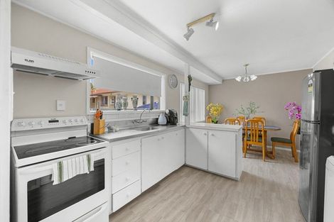 Photo of property in 2/54 Finlayson Avenue, Clendon Park, Auckland, 2103