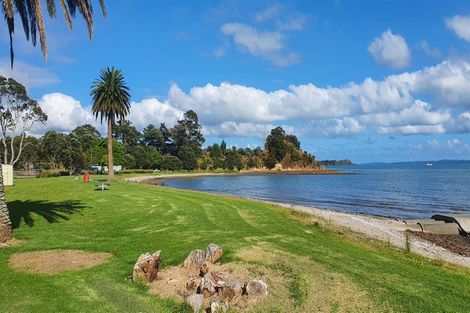 Photo of property in 95a Woodglen Road, Glen Eden, Auckland, 0602