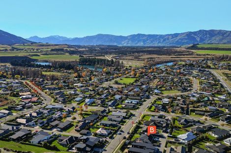 Photo of property in 73 Frye Crescent, Albert Town, Wanaka, 9305