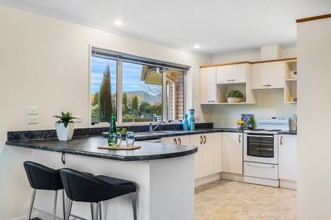 Photo of property in 49 Stonebridge Way, Prebbleton, 7604