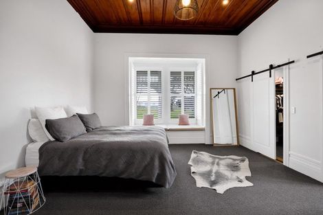 Photo of property in 76 Turuturu Road, Hawera, 4674