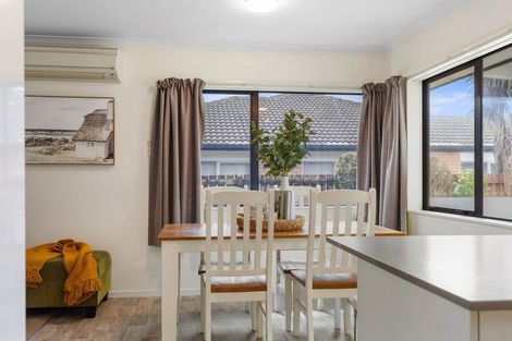 Photo of property in 215 Cheyne Road, Pyes Pa, Tauranga, 3112