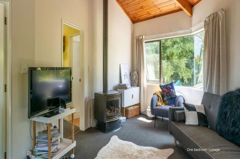 Photo of property in 44a Huia Street, Waikanae, 5036