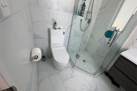 Photo of property in 84 Taikura Avenue, Red Beach, 0932