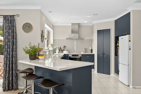 Photo of property in 8 Avon Gate, Russley, Christchurch, 8042