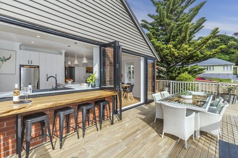 Photo of property in 69 Strathmore Avenue, Strathmore Park, Wellington, 6022