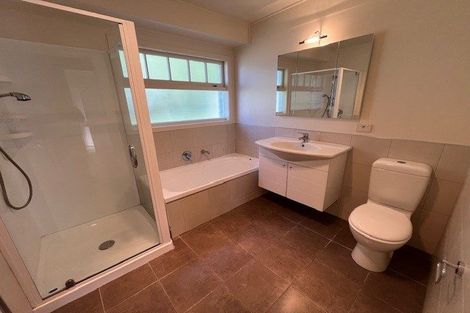 Photo of property in 2/11 Beaconview Rise, Farm Cove, Auckland, 2012