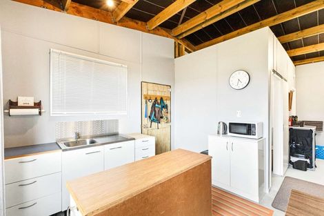 Photo of property in 9 Cleadon Street, Waikaia, 9778