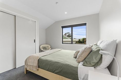 Photo of property in 120a Mangorei Road, Merrilands, New Plymouth, 4312