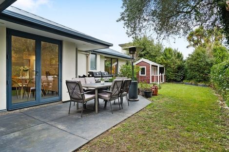 Photo of property in 54 Oxley Avenue, St Albans, Christchurch, 8014