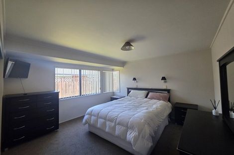 Photo of property in 14 Russley Drive, Mount Maunganui, 3116