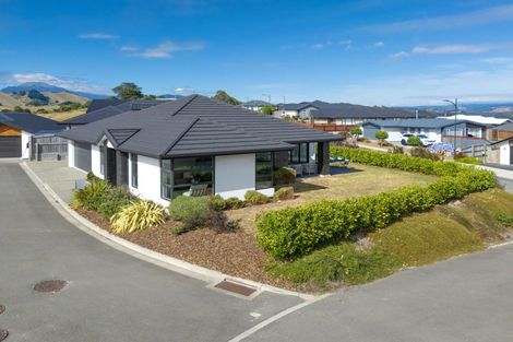 Photo of property in 43 Katania Heights, Brightwater, 7022