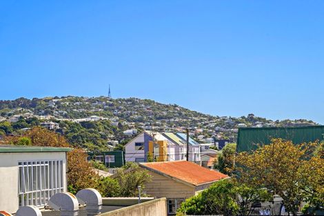 Photo of property in 16f2 Ross Street, Kilbirnie, Wellington, 6022