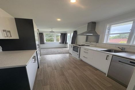 Photo of property in 304 Dowse Drive, Maungaraki, Lower Hutt, 5010