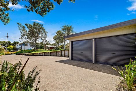 Photo of property in 39 Grand View Road, Leigh, 0985