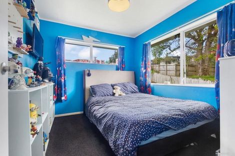 Photo of property in 4/24 Eastglen Road, Glen Eden, Auckland, 0602