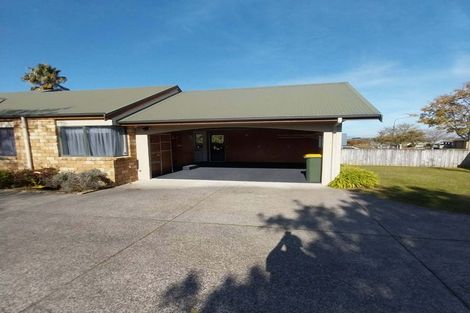 Photo of property in 1 Limousin Place, Grandview Heights, Hamilton, 3200