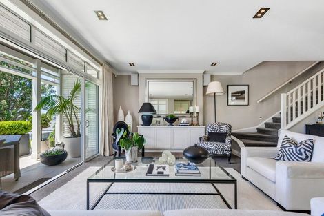 Photo of property in 17 Landmark Terrace, Orewa, 0931