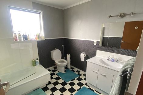 Photo of property in 24 Church Street, Winton, 9720