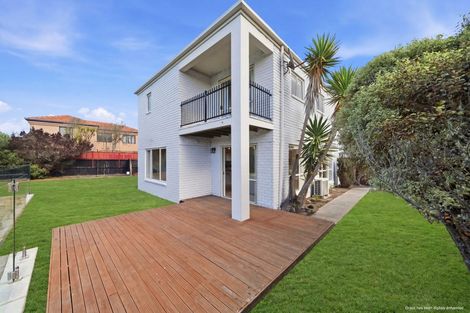 Photo of property in 70 Aston Drive, Waimairi Beach, Christchurch, 8083