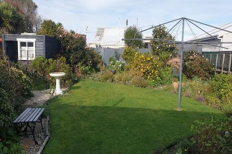 Photo of property in 37 Victoria Street, Patea, 4520
