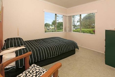 Photo of property in 10 Jubaea Place, Henderson, Auckland, 0610