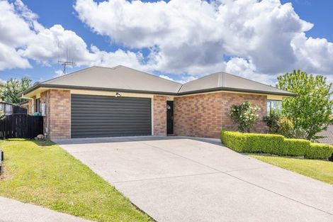 Photo of property in 12 Highbury Place, Nawton, Hamilton, 3200