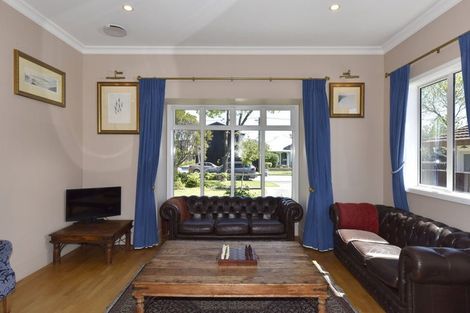 Photo of property in 122 Bishop Street, St Albans, Christchurch, 8014