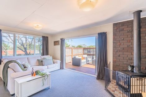 Photo of property in 57 Mazengarb Road, Paraparaumu Beach, Paraparaumu, 5032