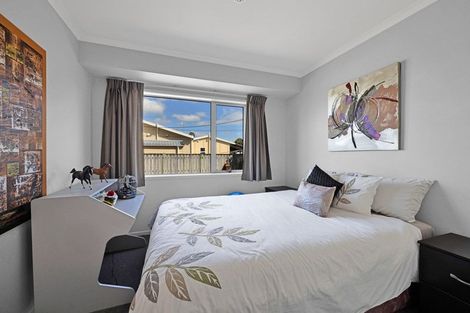 Photo of property in 90 Reid Avenue, Hawera, 4610