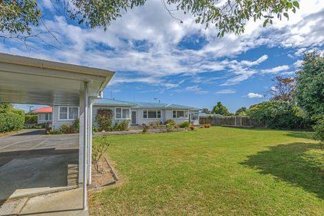 Photo of property in 12 Nairn Crescent, Awapuni, Palmerston North, 4412