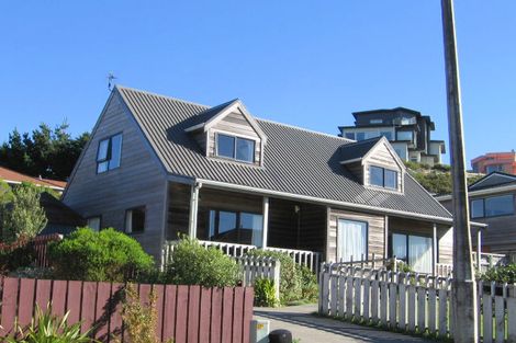 Photo of property in 9 Shastri Terrace, Khandallah, Wellington, 6035