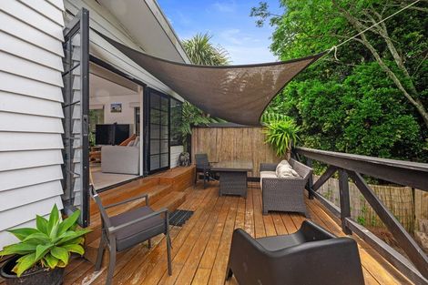 Photo of property in 2/53 Topliss Drive, Northcross, Auckland, 0632